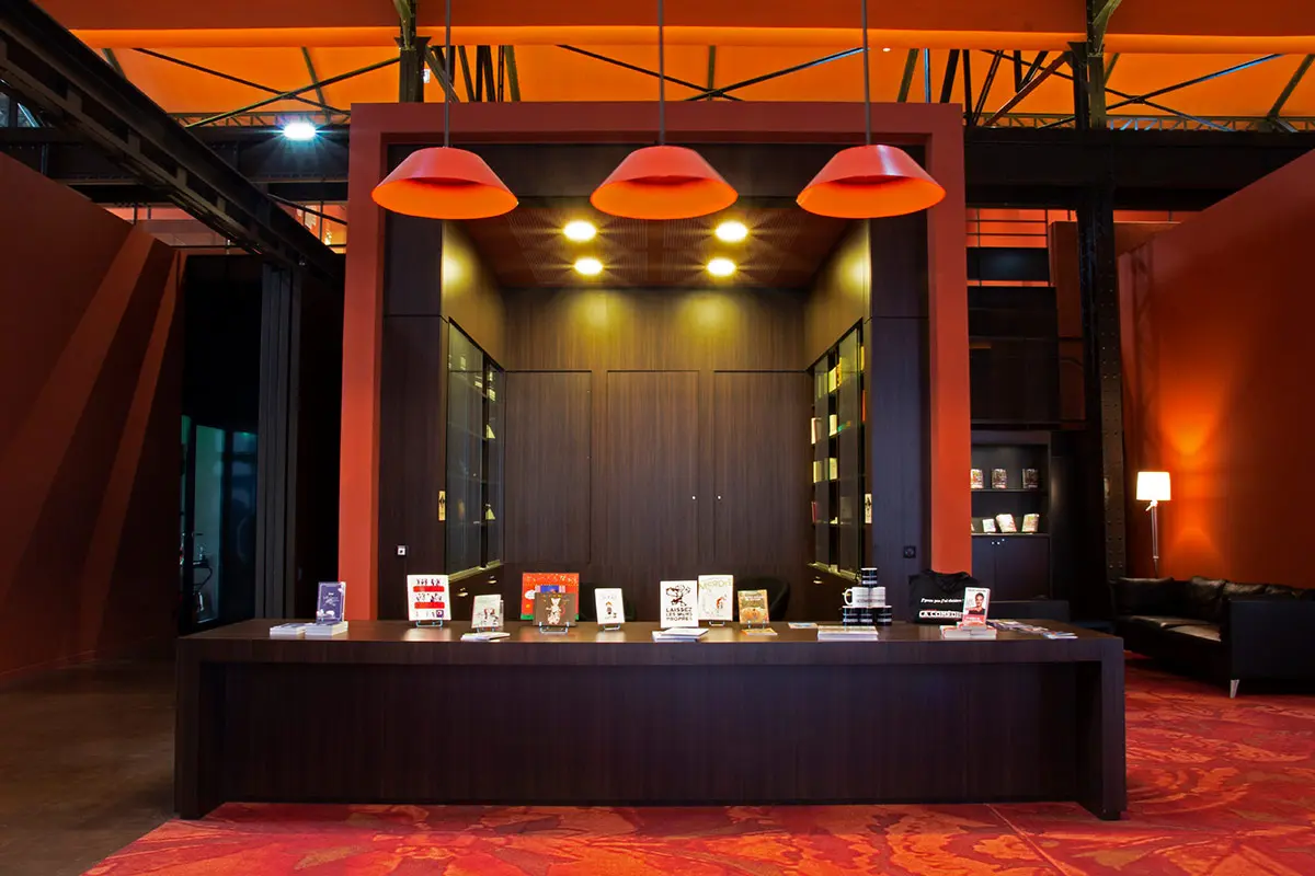 librairie_charlyne_azzalin.jpg